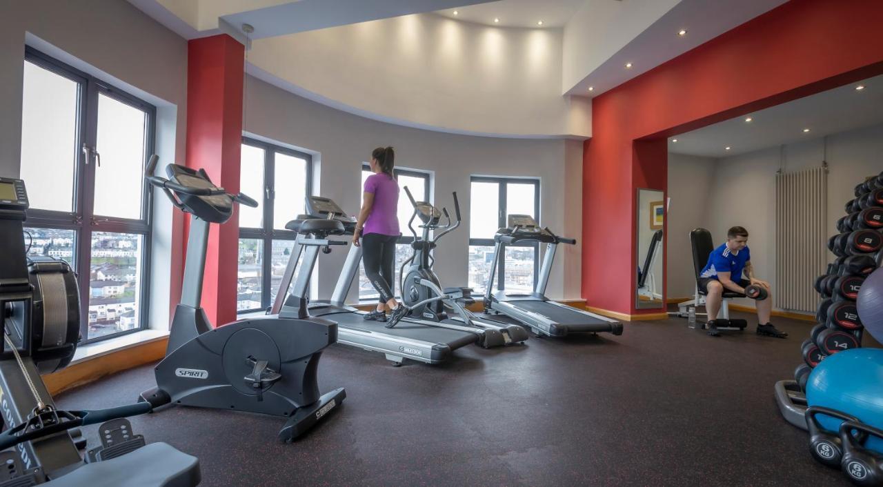 Maldron Hotel Derry Bagian luar foto
